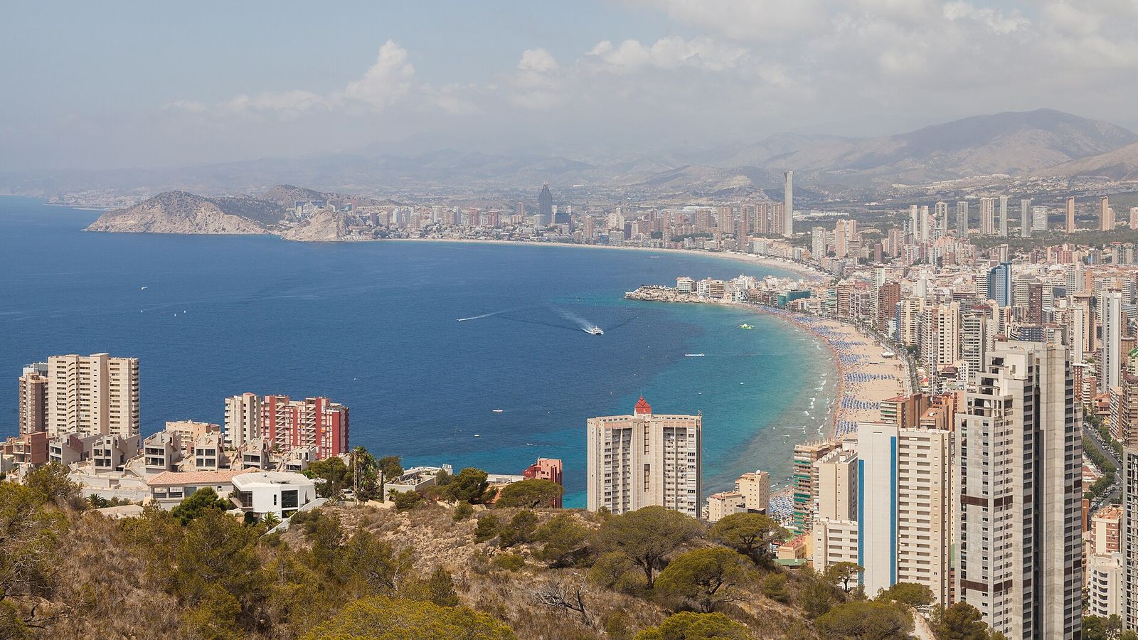 Alicante of Benidorm: de eerlijke vergelijking