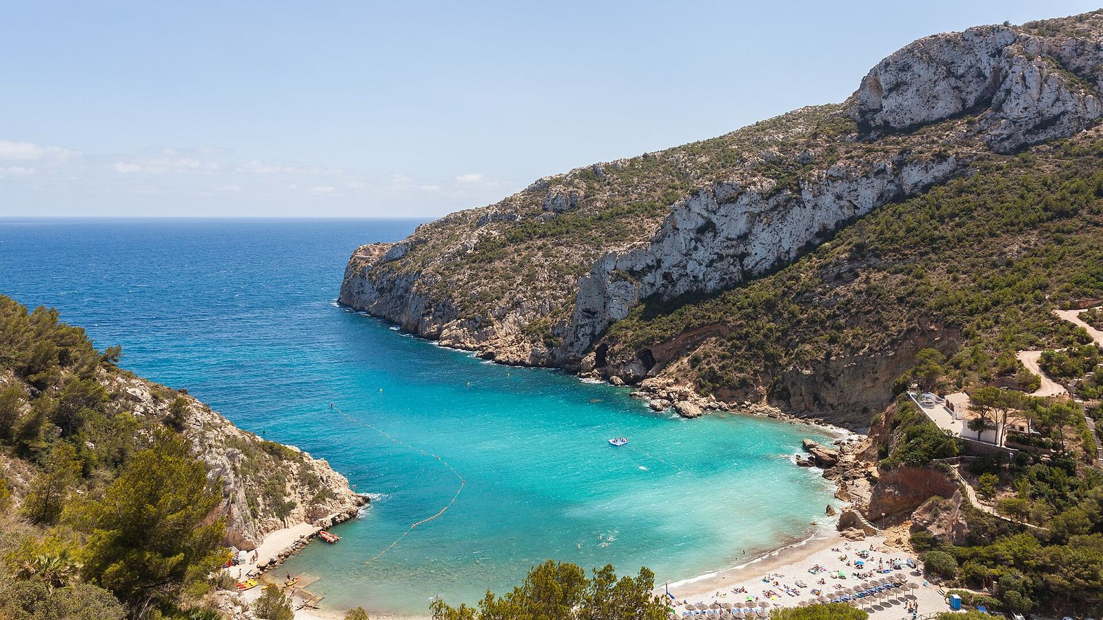 Jávea: drie gezichten aan één prachtige baai